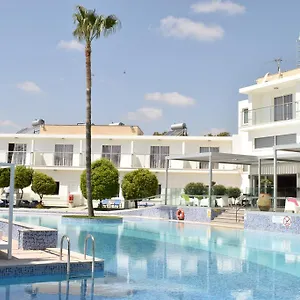 Hotel Fedrania Gardens **