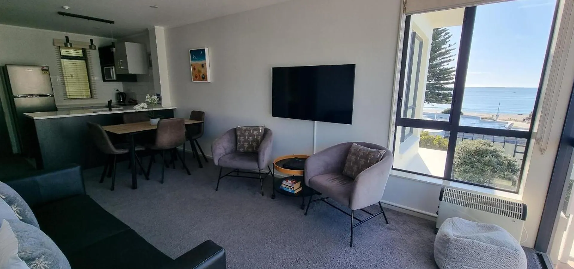 The Atrium Aparthotel Mount Maunganui 3*,  New Zealand
